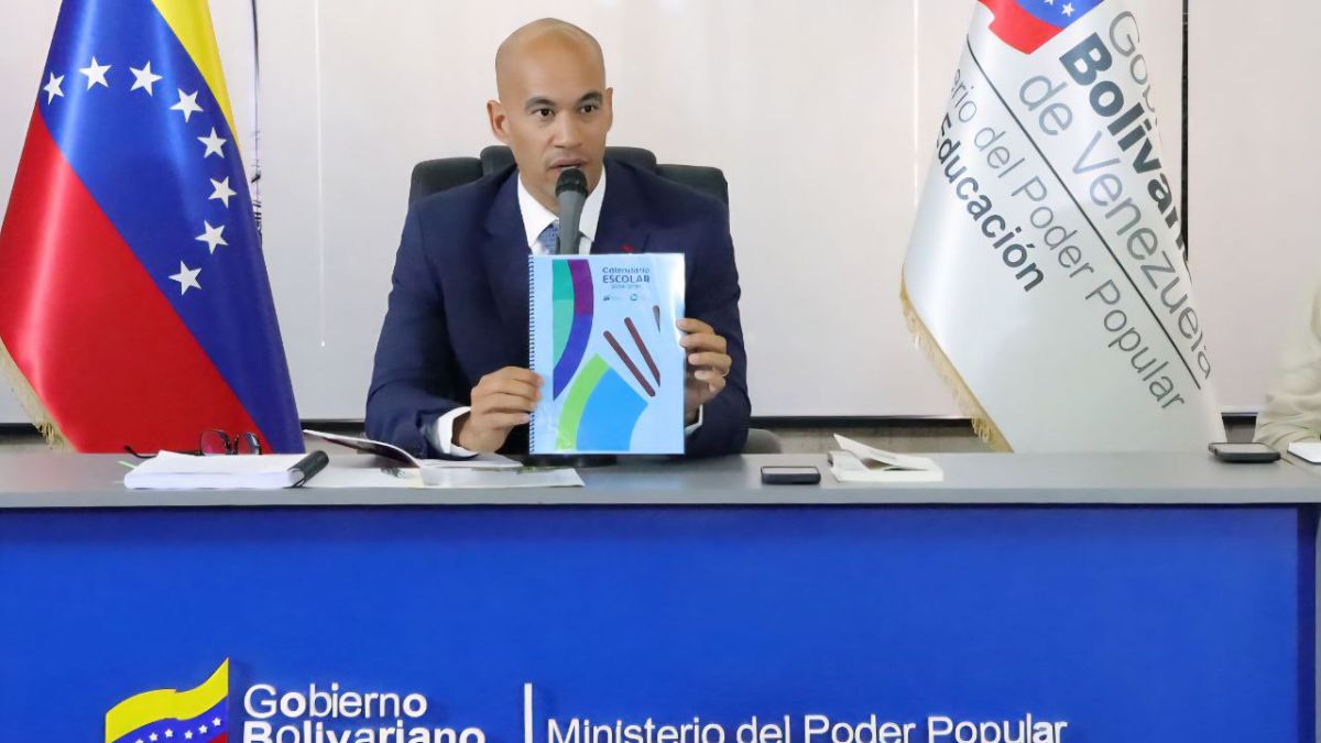 Más de 100.000 niños no escolarizados retornarán a clases este lunes