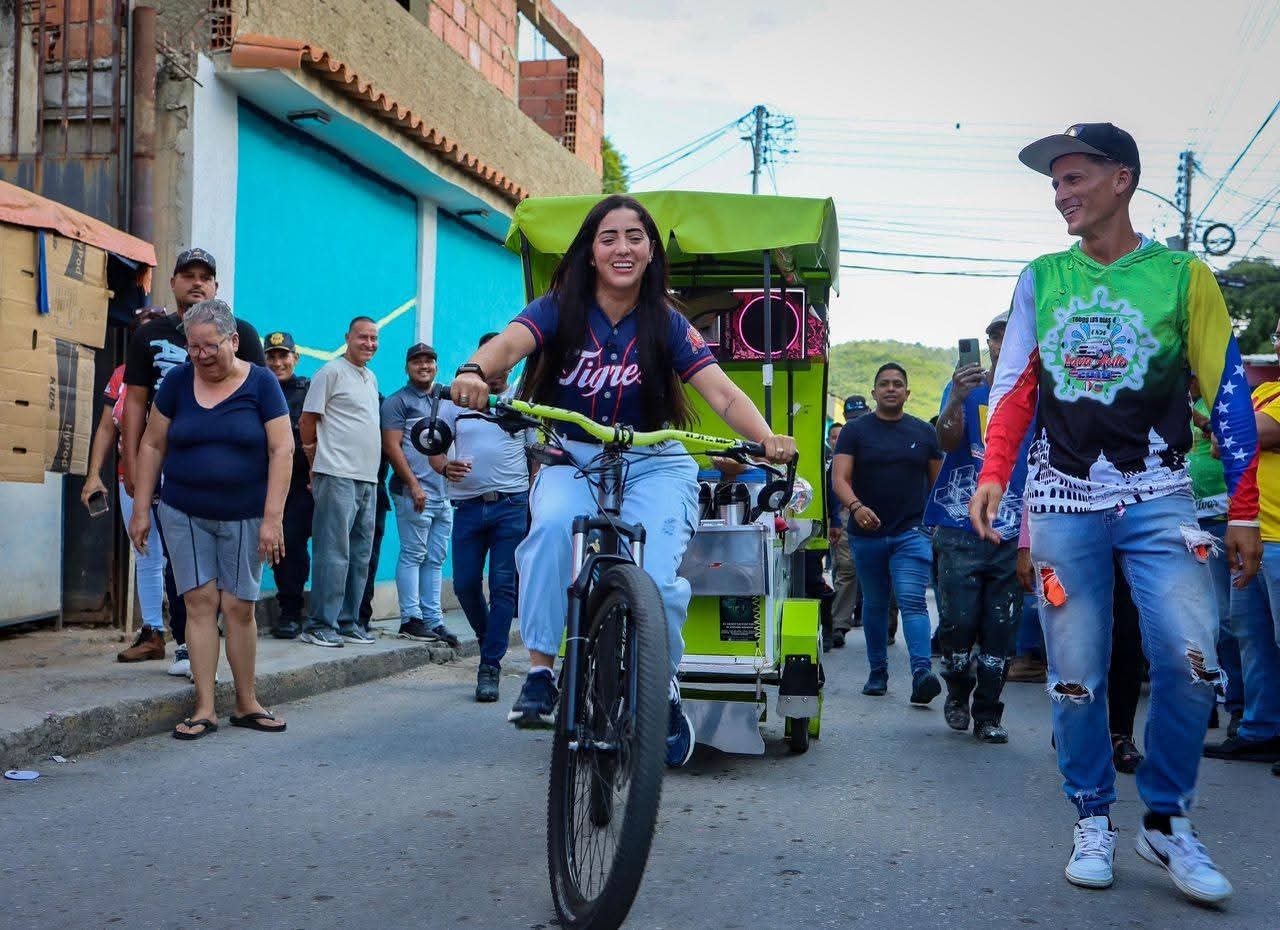 Gobierno Regional supervisó rehabilitación de mil fachadas en San Mateo